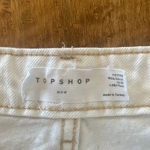 Topshop cream mom jeans 2 petite